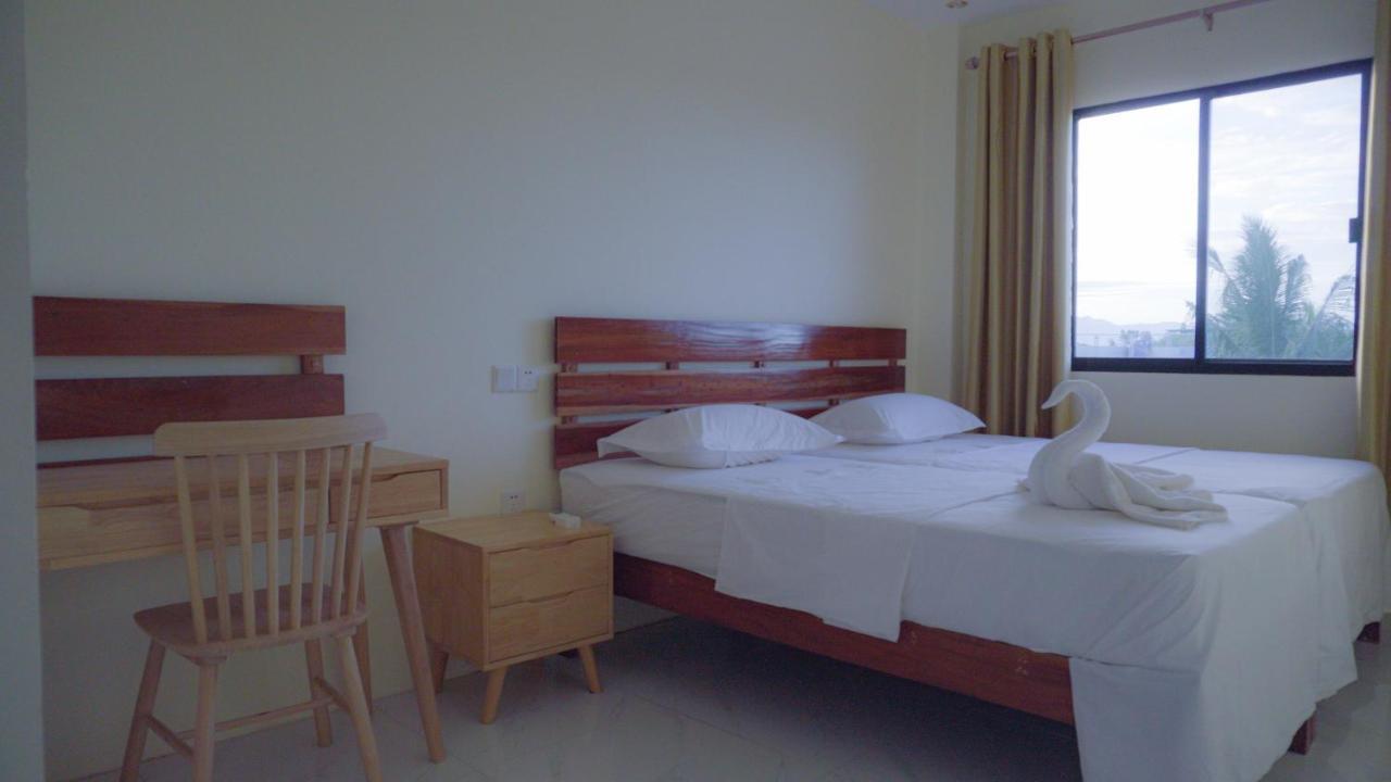 Speed 8 Inn Moalboal Exterior foto